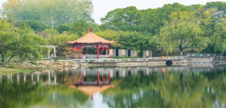 贵州大学2024年学费明细:每年4590元-60000元(供河南考生参考)