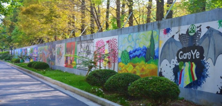 福建江夏学院2024年在福建录取最低分数线和学费是多少?