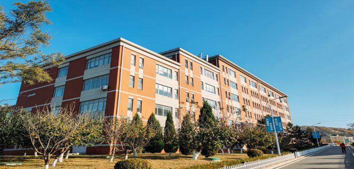 江苏理工学院甘肃省录取分数线是多少?学费又是多少?